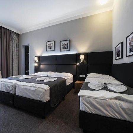 Hotel Noir Praha Bagian luar foto